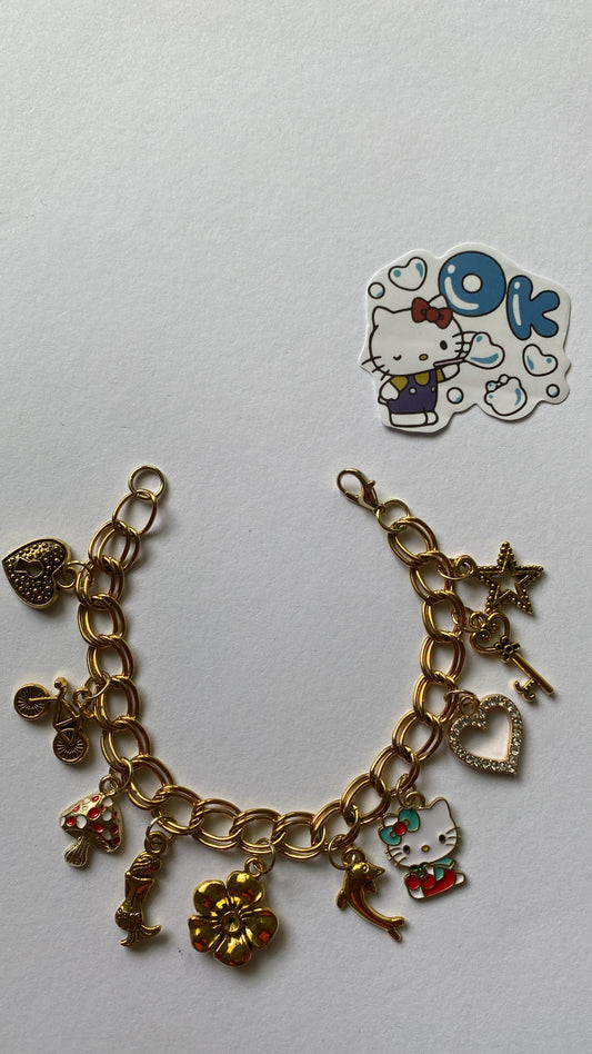 (Gold) 10 Charm Mystery Bracelet w/ Hk Charm